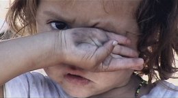 STORIA DI UN PAESE TRADITO