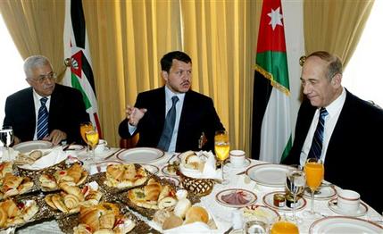 OLMERT E ABBAS UNITI CONTRO HAMAS