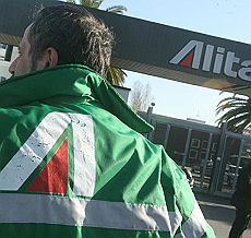 ALITALIA, LE BALLE DEL CAIMANO