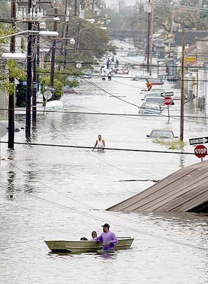 L’ULTIMA IDIOZIA, IL DARK TOURISM