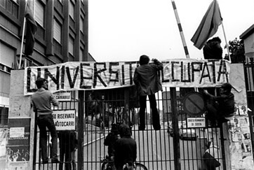 UNIVERSITA’: L’ONDA SI TRASFORMA IN TSUNAMI E PENSA ALL’AUTORIFORMA