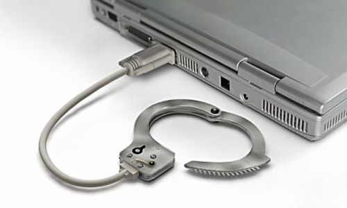 Internet, gli Usa contro le regole