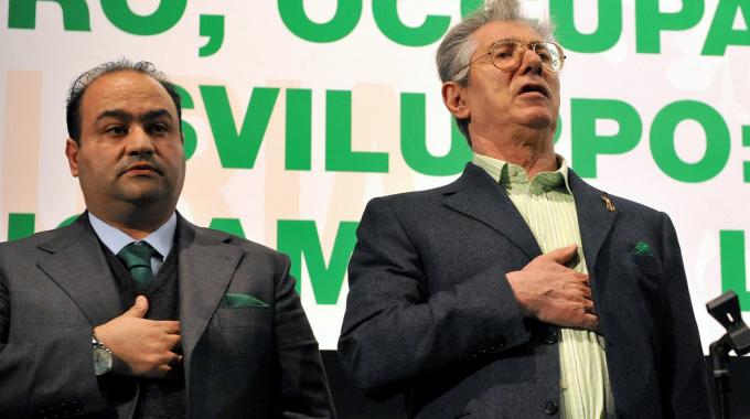 Belsito, crociera in manette