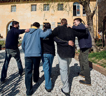 Care leavers, adulti per obbligo