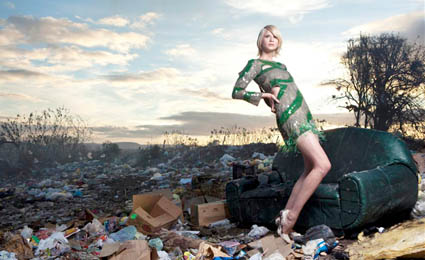 Moda e ambiente, la vita corta dei vestiti