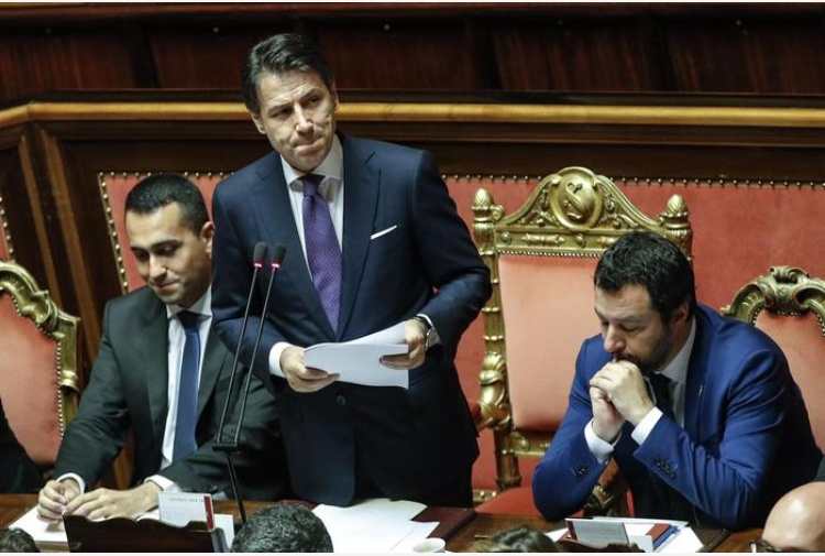 La retromarcia su Roma