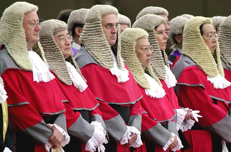 Sua Maestà ruba al Venezuela