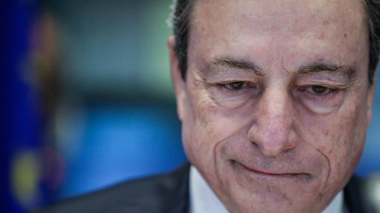 Una terza via su Mario Draghi