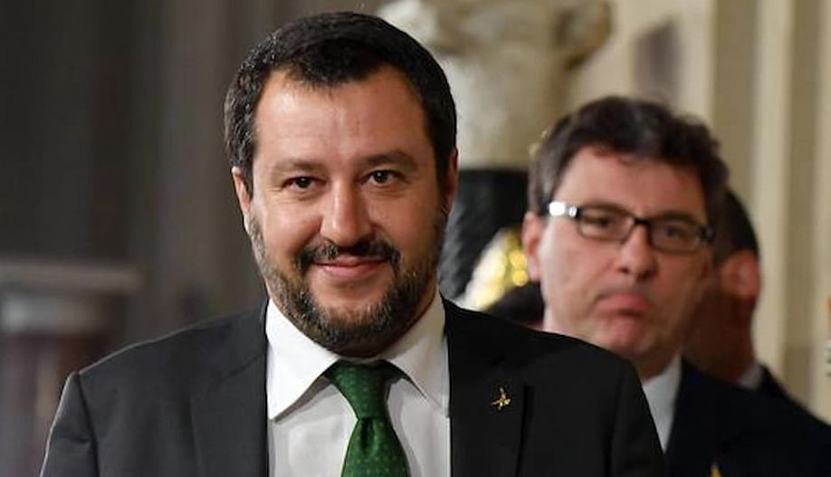 Lega divisa, Salvini rischia