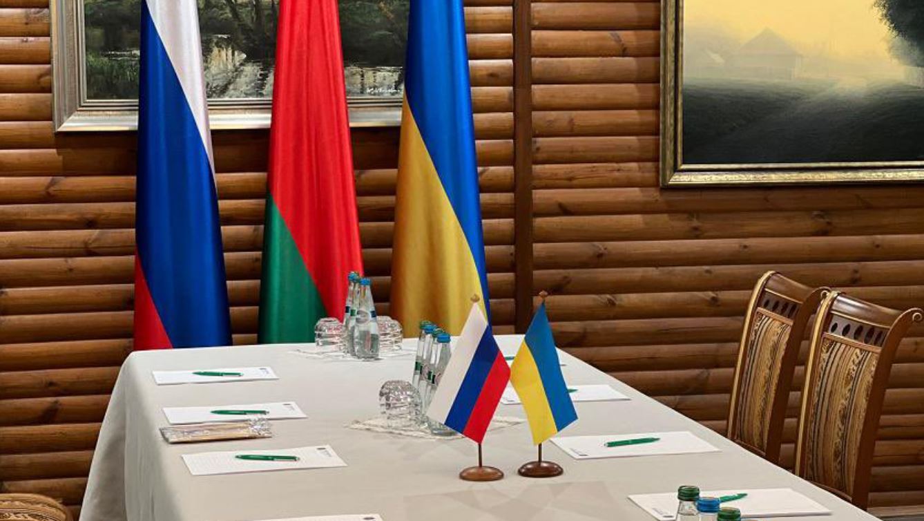 Un’altra strada per l’Ucraina?