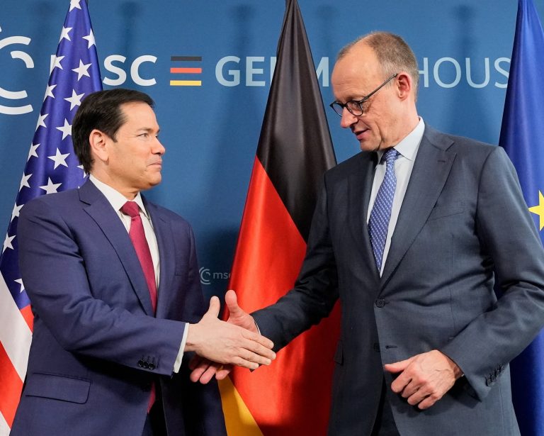 Monaco, conferenza di guerra