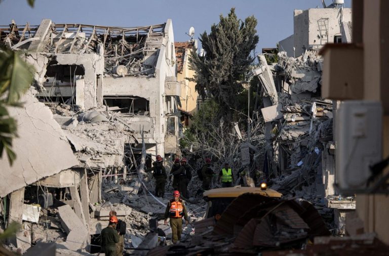 Iran, l’aggressione della coalizione Epstein